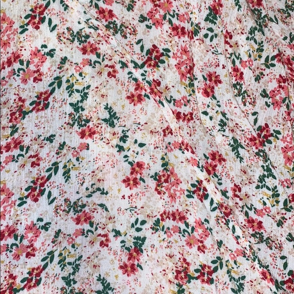 Floral Patterned Off Shoulder Shirt - Picture 5 of 5